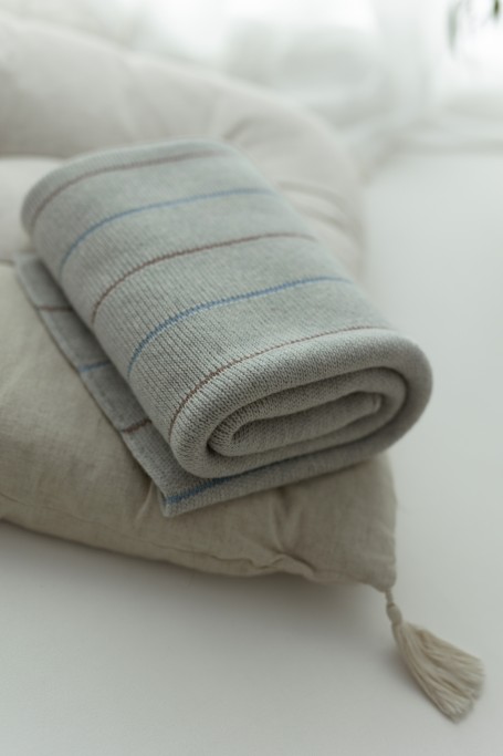 100% Natural Merino Wool Blanket Light Grey Lines - Premium Collection - MY MEMI