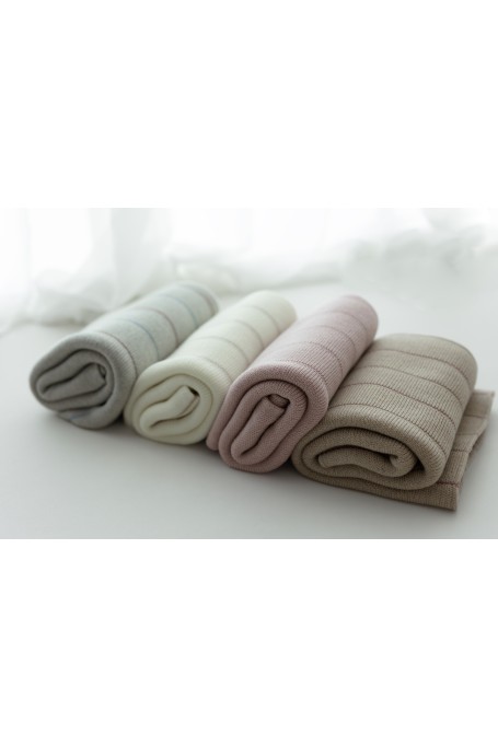 Kocyk ze 100% wełny merino light grey Lines - premium collection - MY MEMI 2