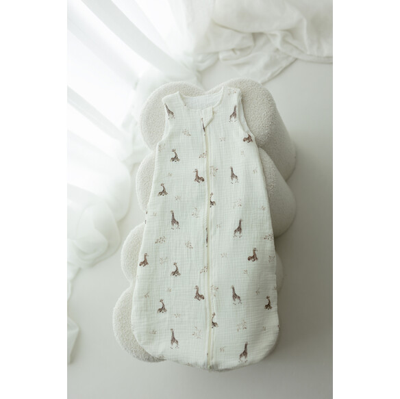 Organic cotton muslin baby sleeping bag 0 - 5 months 1.0 TOG - giraffes - MY MEMI