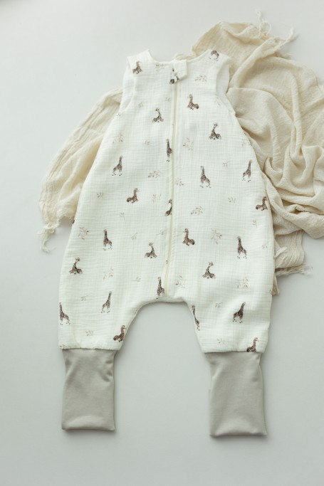 Bio Baumwolle Musselin Babyschlafsack mit Beinen 1 - 3 Jahre 1.0 TOG - giraffes - MY MEMI