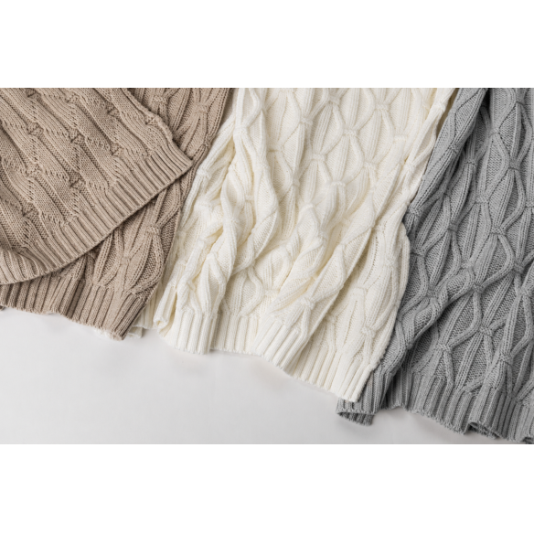 Ciepły kocyk ze 100% wełny merino cream Wave - premium collection - MY MEMI