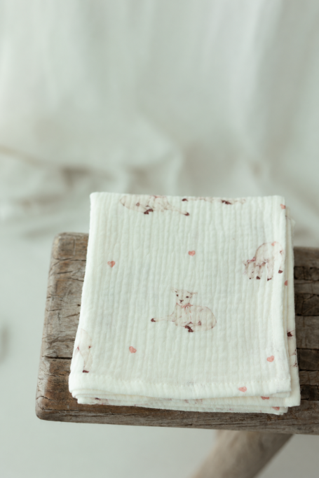 4-pack organic cotton muslin diapers 35x35 - little sheeps - MY MEMI 2