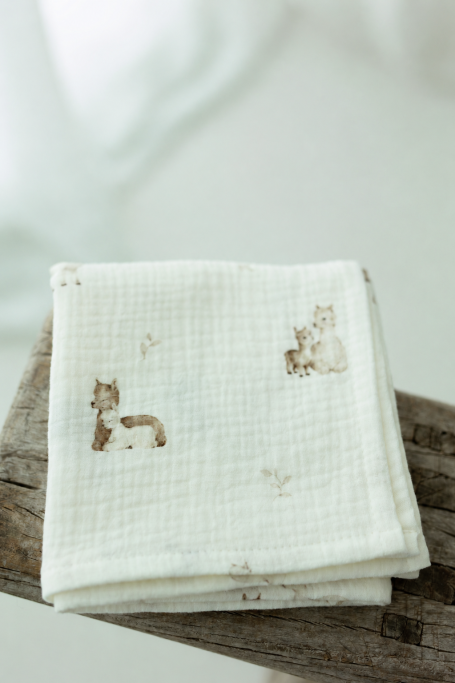Organic cotton muslin swaddle 100x100 - alpacas - MY MEMI 2