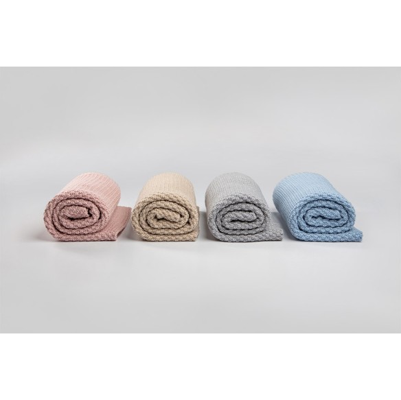 Kocyk ze 100% wełny merino powder pink - premium collection