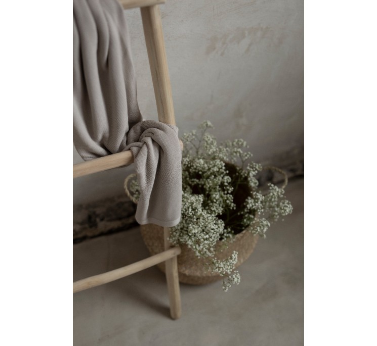 Bambusowy otulacz / lekki kocyk z jonami srebra 100x100 cream