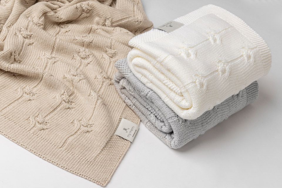 100% Natural Merino Wool Blanket Warm Beige Floral - Premium Collection