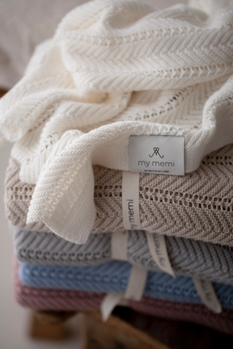 Bamboo Blanket 80x100 light grey - feather - MY MEMI