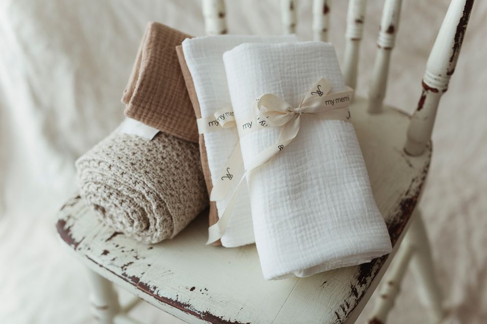 Bamboo Blanket 80x100 light beige - chain MY MEMI