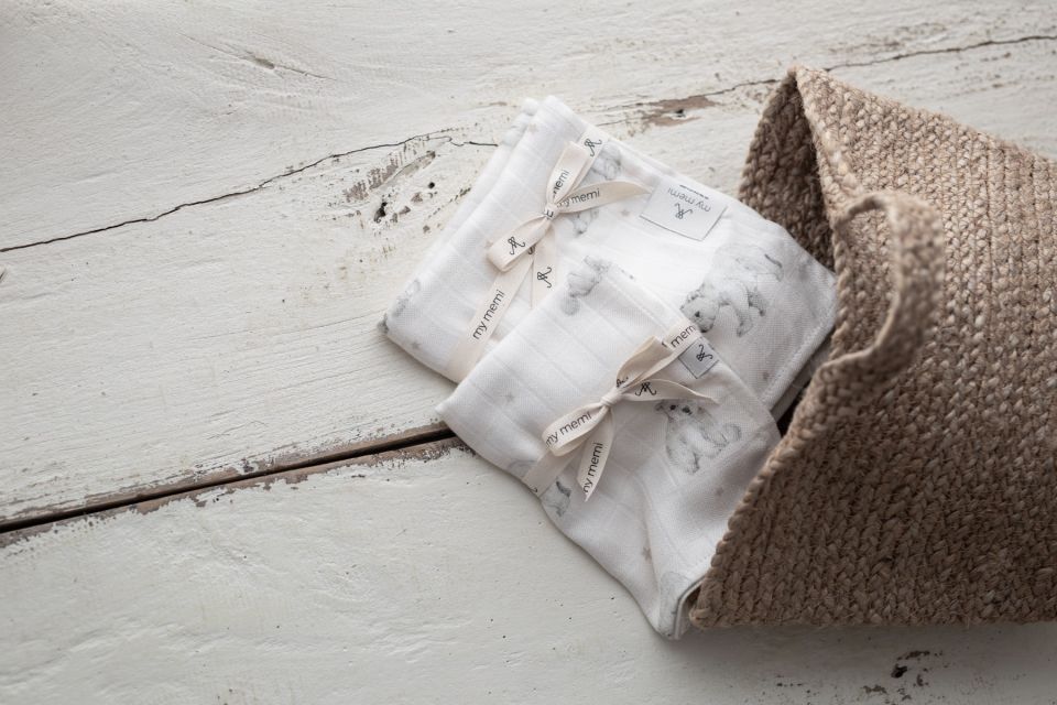 Bamboo muslin swaddle 120x120 - little bears - MY MEMI
