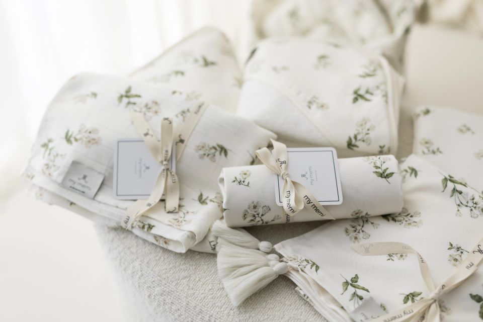 Bamboo muslin swaddle 120x120 - bells - MY MEMI
