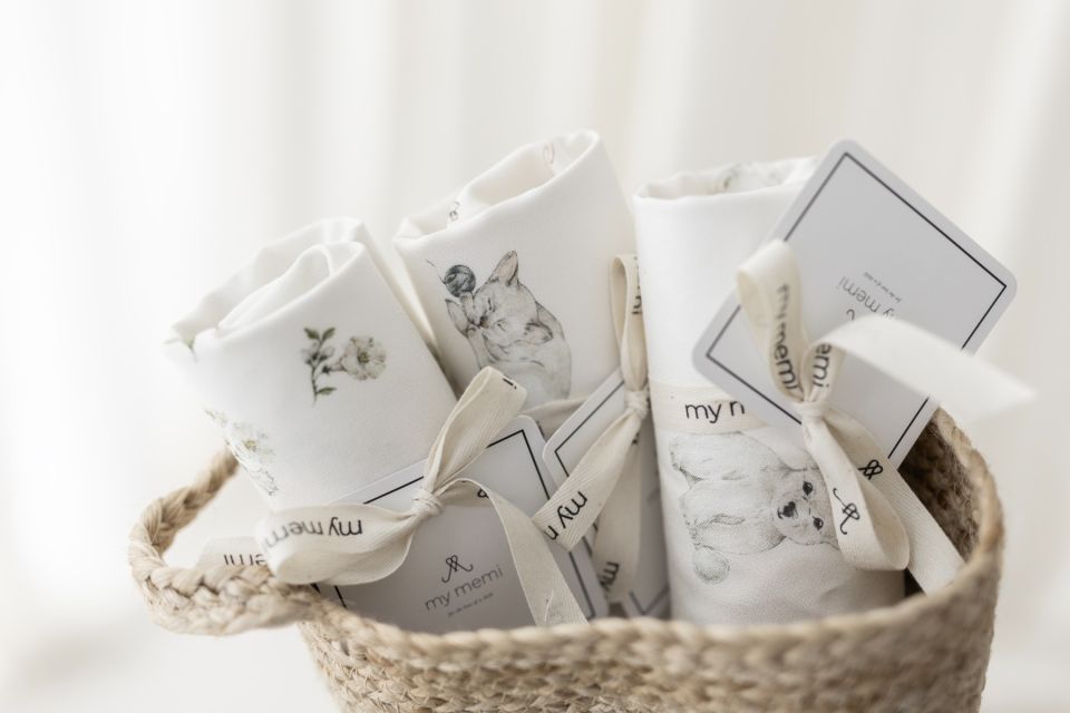Bamboo muslin swaddle 120x120 - kittens - MY MEMI