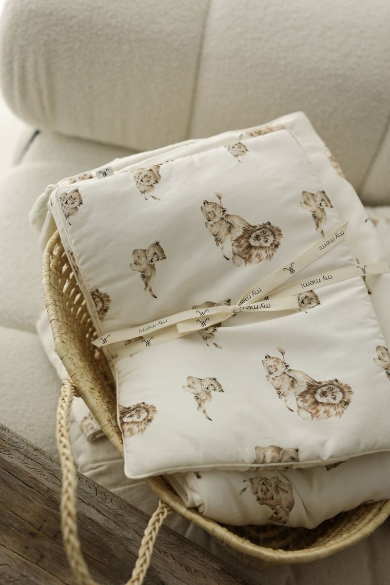 2in1 bamboo baby horn/bedding - lions