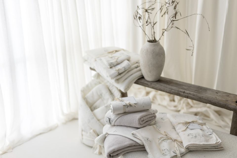 Bamboo muslin swaddle 120x120 - little bears - MY MEMI
