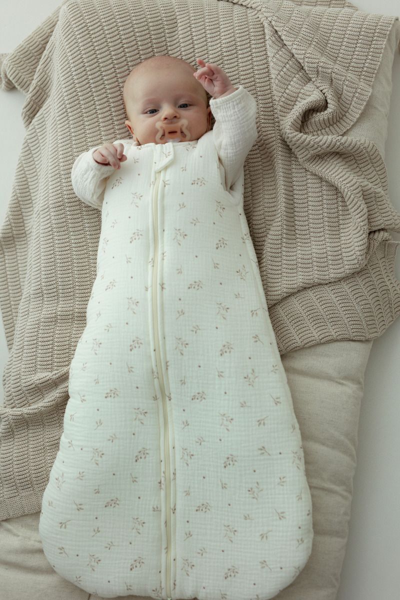 Organic cotton muslin baby sleeping bag 0 - 5 months 2.5 TOG - twigs