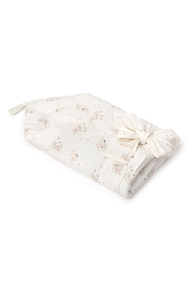 2in1 bamboo baby horn/bedding - little sheeps